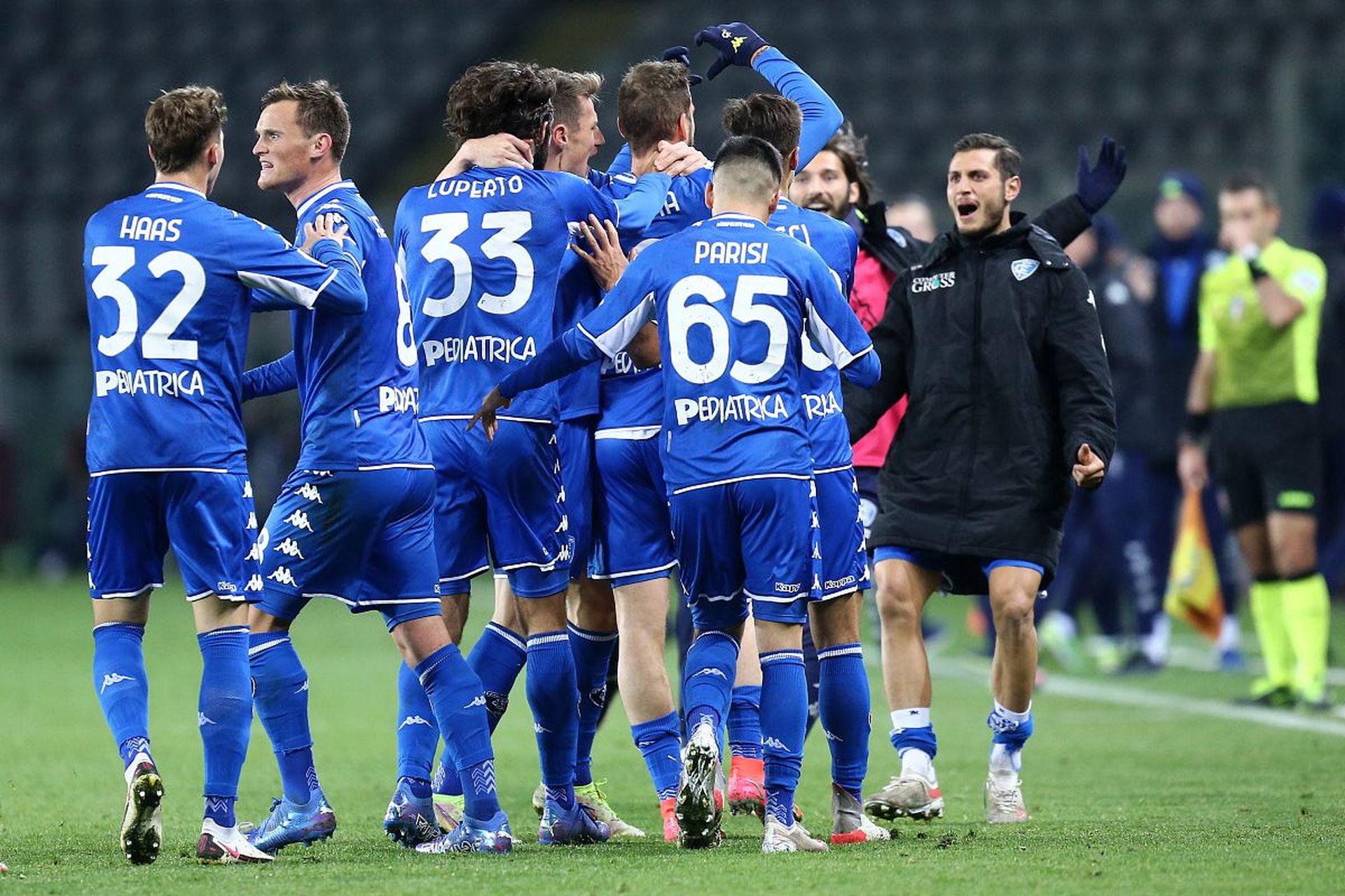 曼曾成功地 曼曾成功地