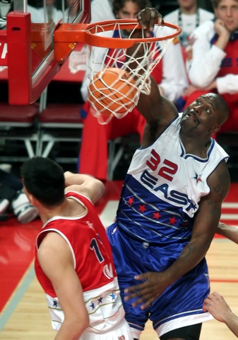 凌通过对球 凌通过对球